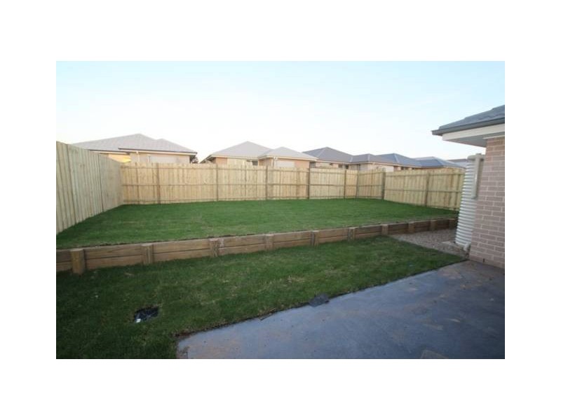 40 Kerrigan Crescent, Elderslie NSW 2570