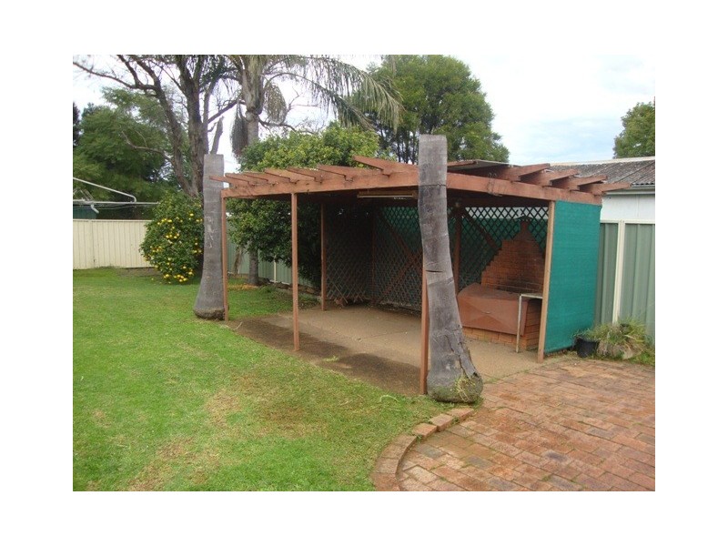 11 Hovell Street, Narellan NSW 2567