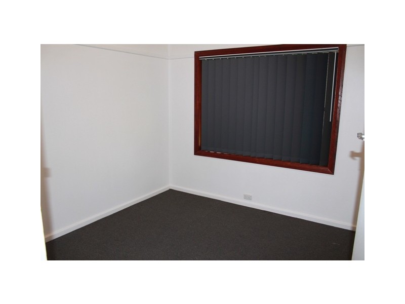 15 Bocking Avenue, Bradbury NSW 2560