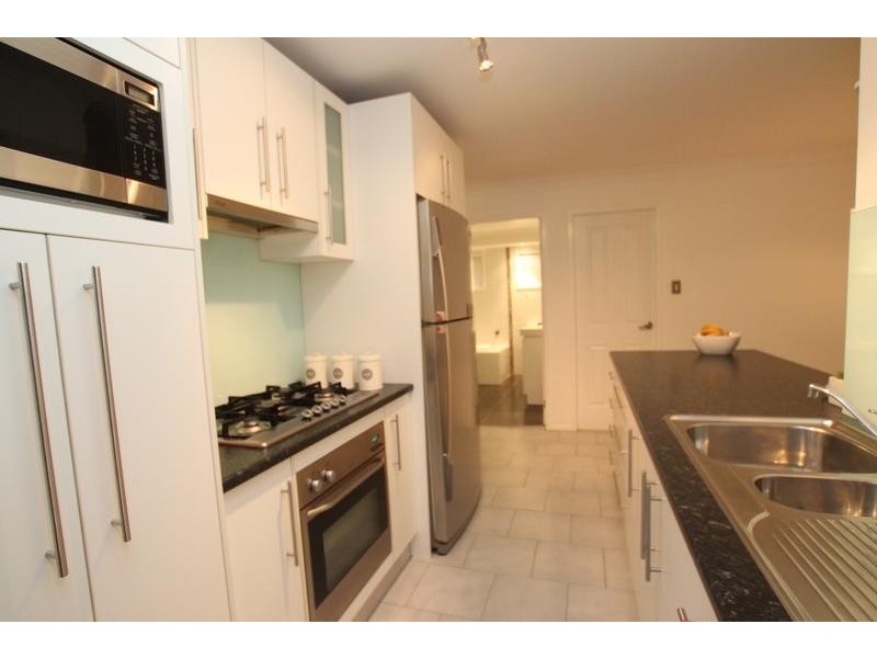 19 Columbia Street, Kearns NSW 2558