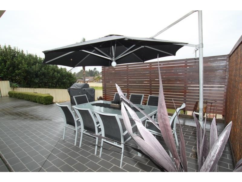 19 Columbia Street, Kearns NSW 2558