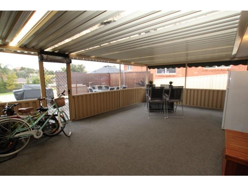 19 Columbia Street, Kearns NSW 2558