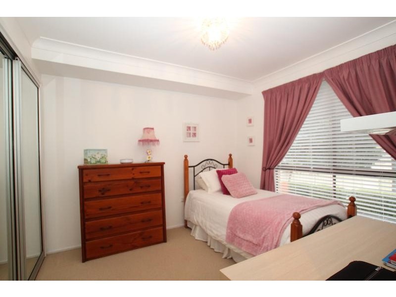 19 Columbia Street, Kearns NSW 2558