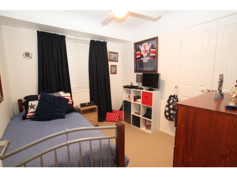 19 Columbia Street, Kearns NSW 2558