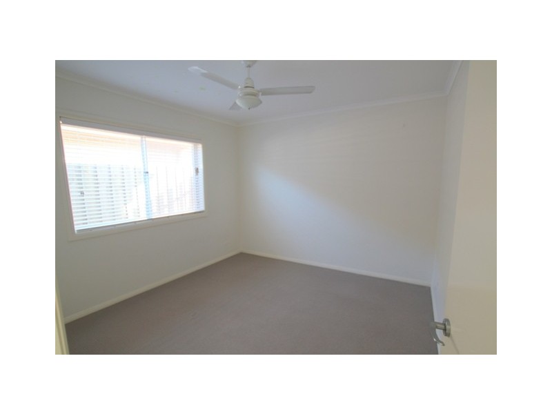 6 Gallina Drive, Spring Farm NSW 2570