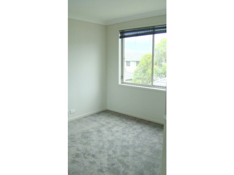 18 Belmont Avenue, Spring Farm NSW 2570