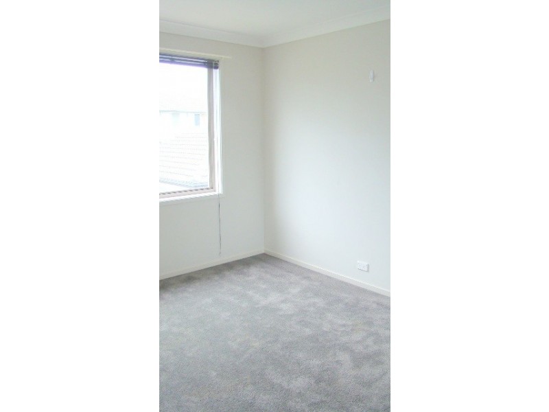 18 Belmont Avenue, Spring Farm NSW 2570