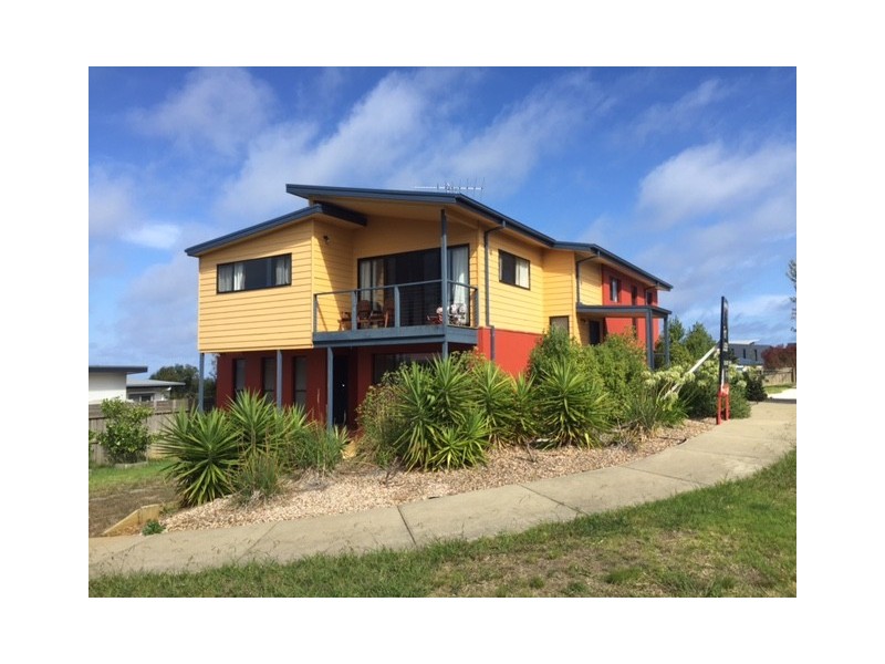 22 Beachview Crescent, Torquay VIC 3228