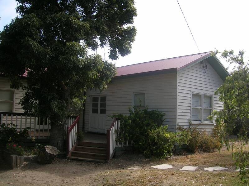 25 GREAT OCEAN ROAD, Torquay VIC 3228
