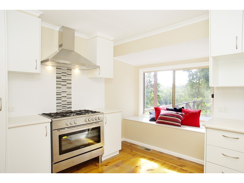 4 HAVEN COURT, Torquay VIC 3228