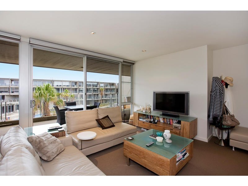 334/100 THE ESPLANADE, Torquay VIC 3228
