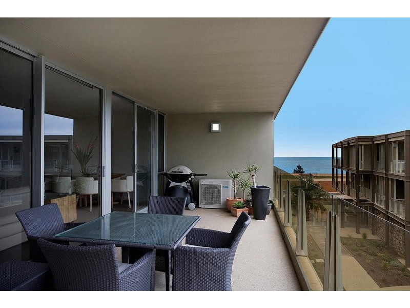 334/100 THE ESPLANADE, Torquay VIC 3228