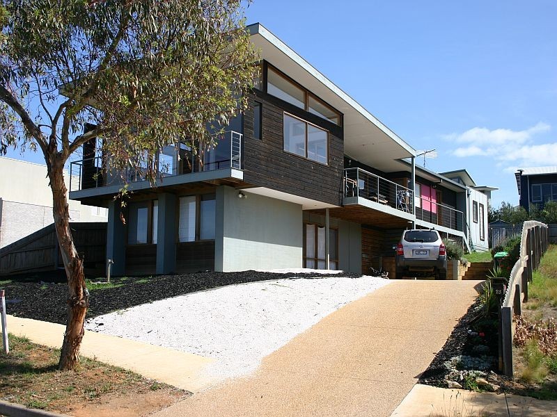 23 SPRINGVALLEY DRIVE, Torquay VIC 3228