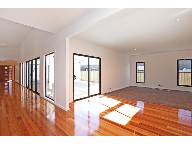 10 BEACHLEY LANE, Torquay VIC 3228