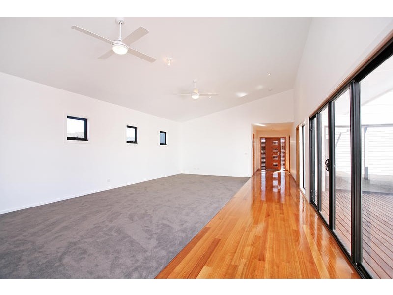 10 BEACHLEY LANE, Torquay VIC 3228