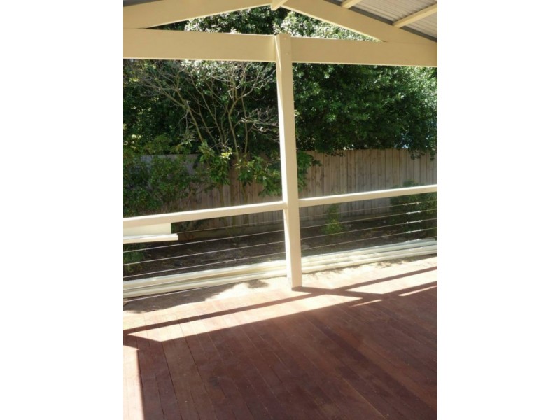 16a Boston Rd, Torquay VIC 3228