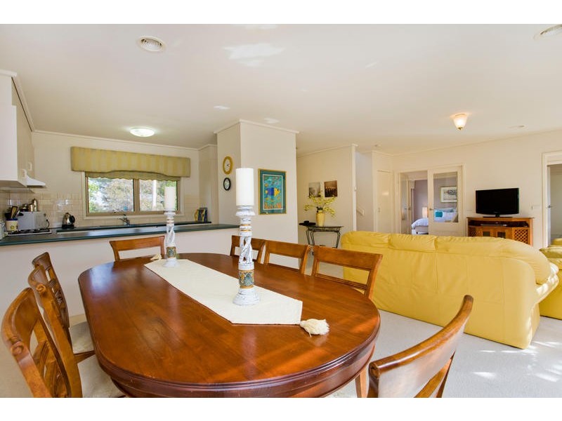 2A PARKER STREET, Torquay VIC 3228