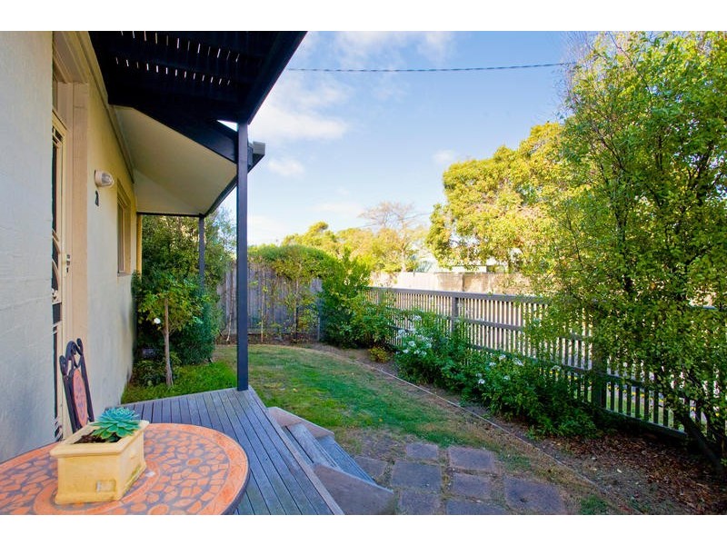 2A PARKER STREET, Torquay VIC 3228