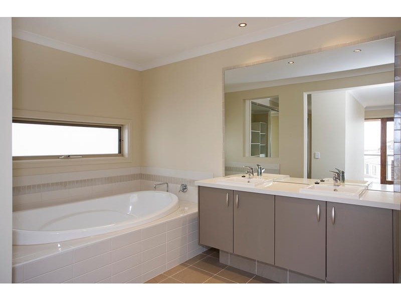 43 ONSHORE DRIVE, Torquay VIC 3228