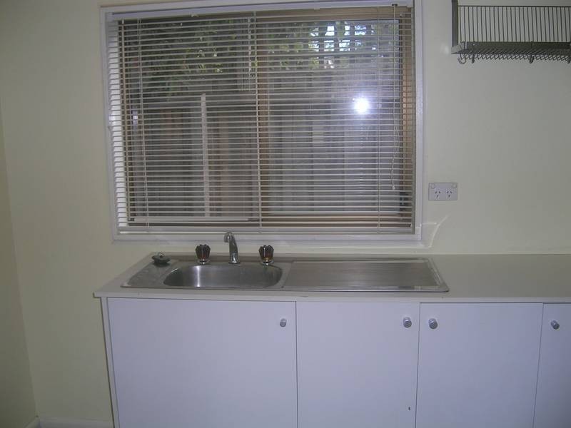 11 MUNDAY STREET, Torquay VIC 3228