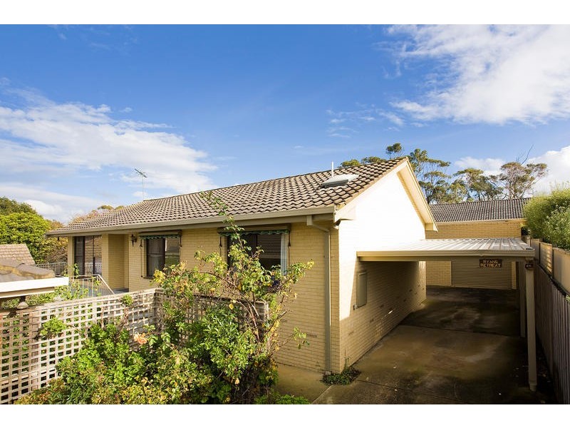 2/45 FISCHER STREET, Torquay VIC 3228