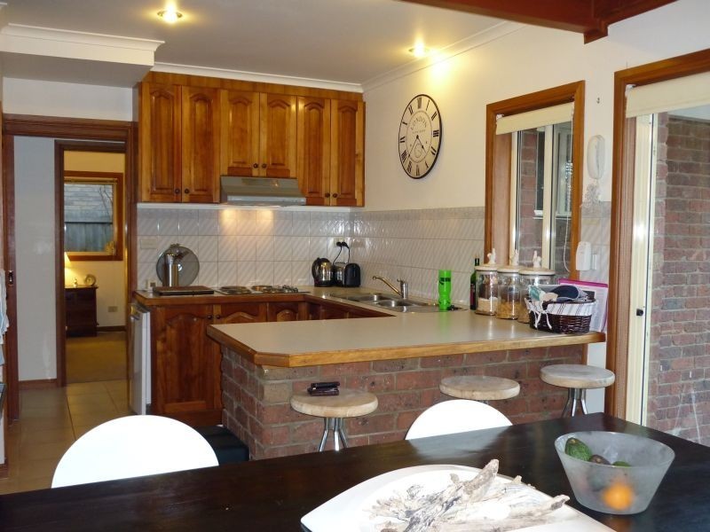 12 Foam Court, Torquay VIC 3228