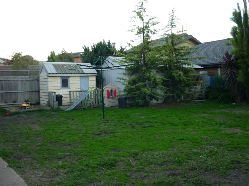 12 Foam Court, Torquay VIC 3228