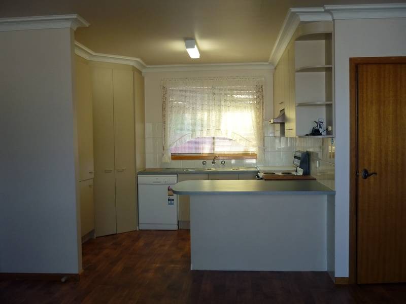10 ELANORA COURT, Torquay VIC 3228