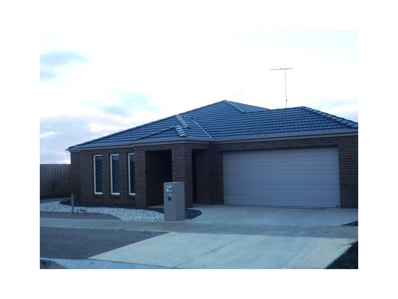 20 GRENACHE DRIVE, Waurn Ponds VIC 3216