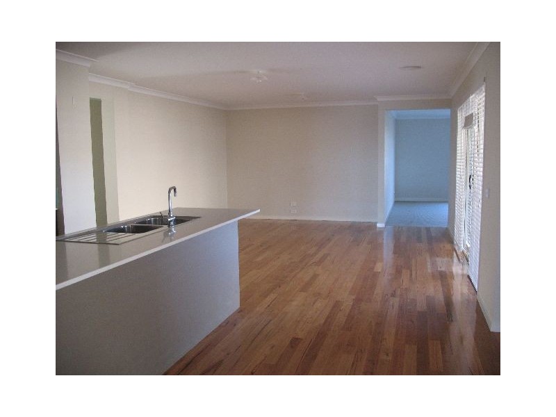 20 GRENACHE DRIVE, Waurn Ponds VIC 3216