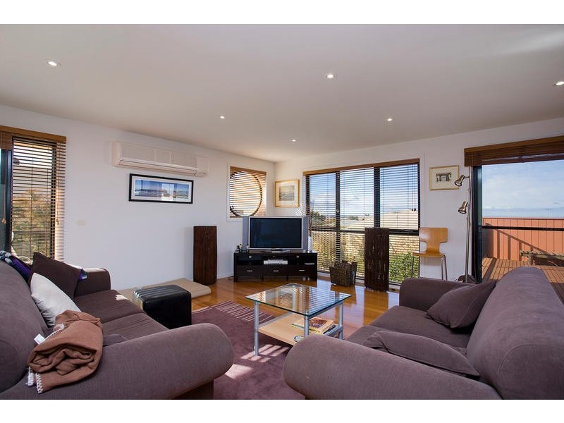 2/3 KOOMEELA DRIVE, Torquay VIC 3228