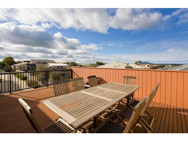 2/3 KOOMEELA DRIVE, Torquay VIC 3228