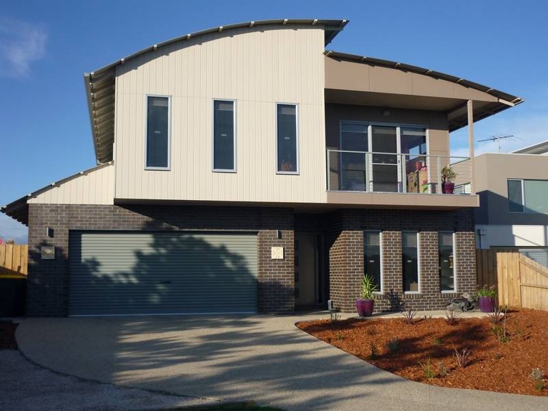 8 Whistler Close, Torquay VIC 3228