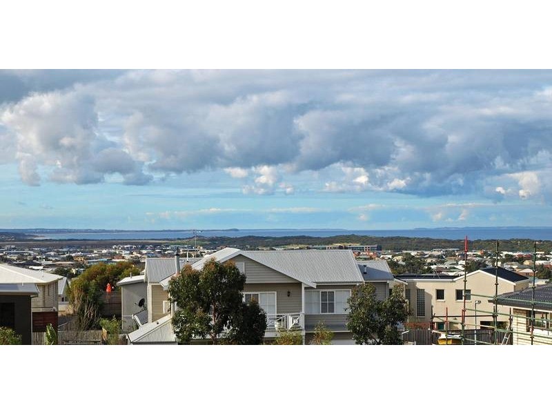 5 CONSIDE CRESCENT, Torquay VIC 3228