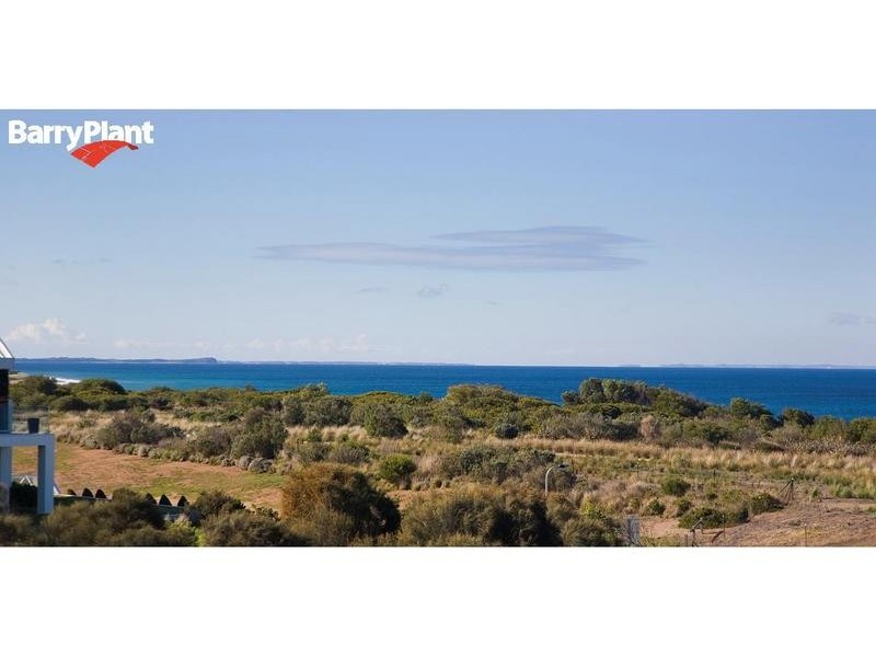 331/100 THE ESPLANADE, Torquay VIC 3228