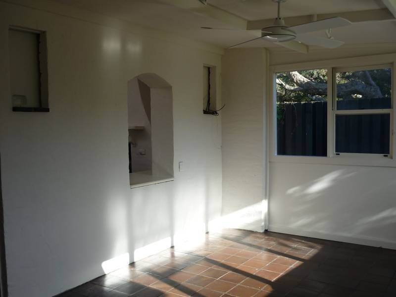 2 PARKER STREET, Torquay VIC 3228