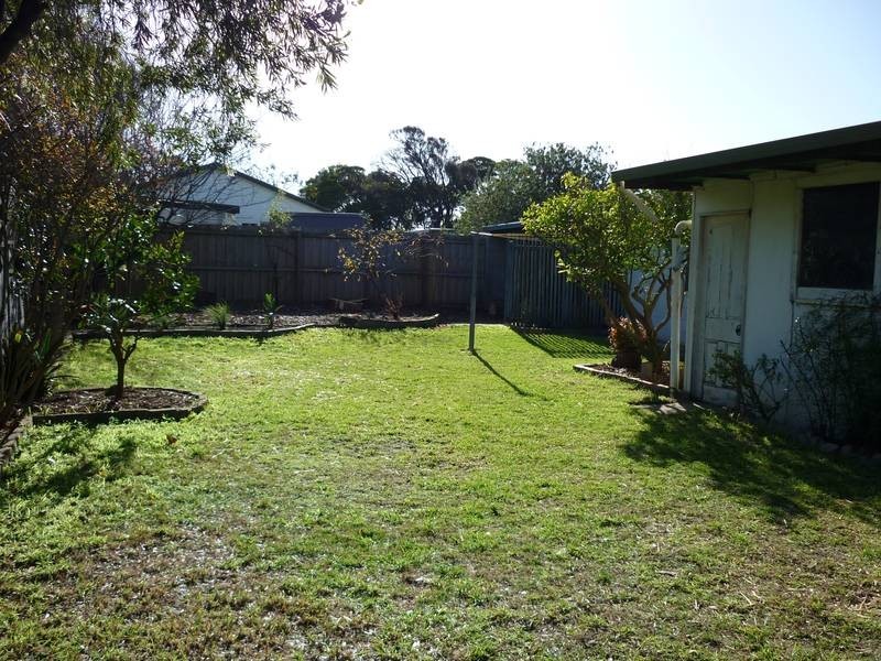 2 PARKER STREET, Torquay VIC 3228