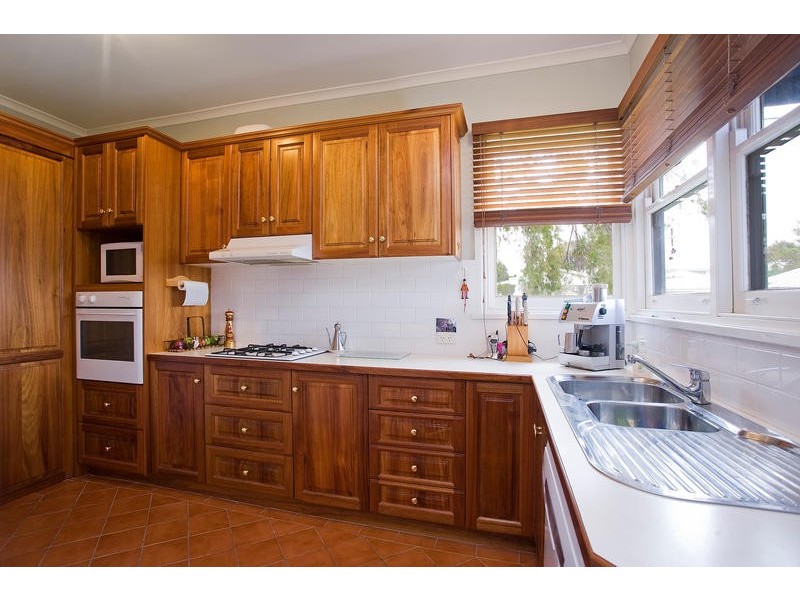 29 CENTRAL AVENUE, Torquay VIC 3228