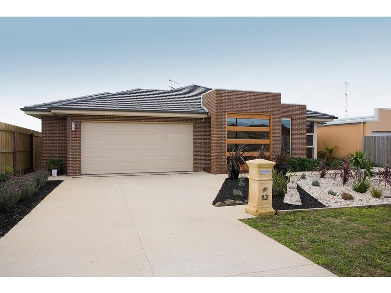 13 LORAMA STREET, Torquay VIC 3228