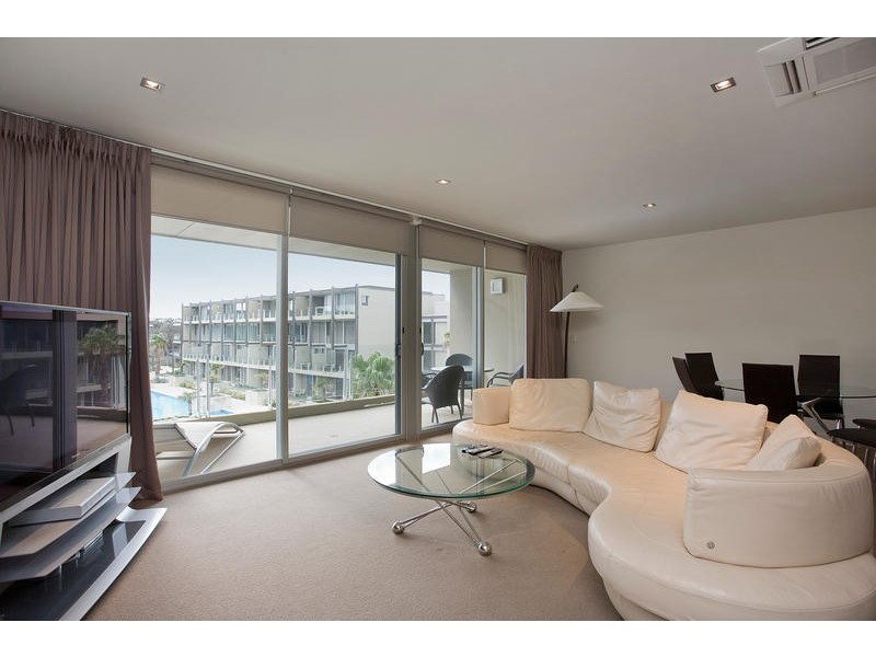324/100 THE ESPLANADE, Torquay VIC 3228
