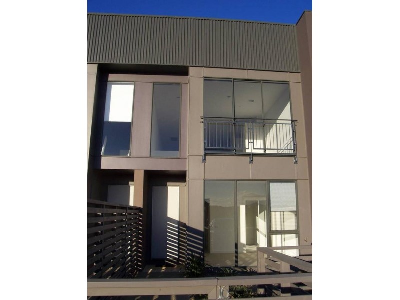 16 Coast Drive, Torquay VIC 3228