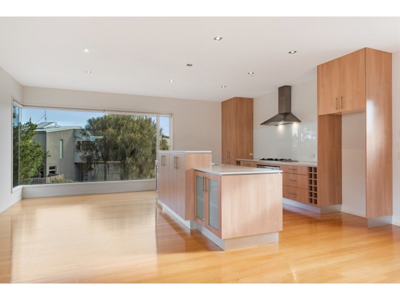 34 Loch Lomond Crescent, Torquay VIC 3228