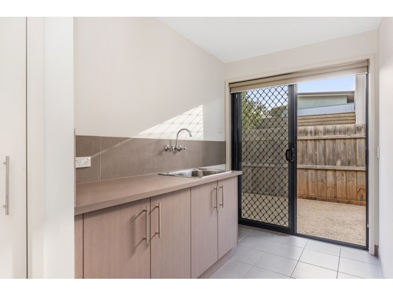 34 Loch Lomond Crescent, Torquay VIC 3228