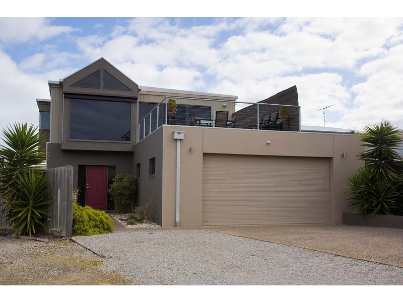 9A KOOMEELA DRIVE, Torquay VIC 3228