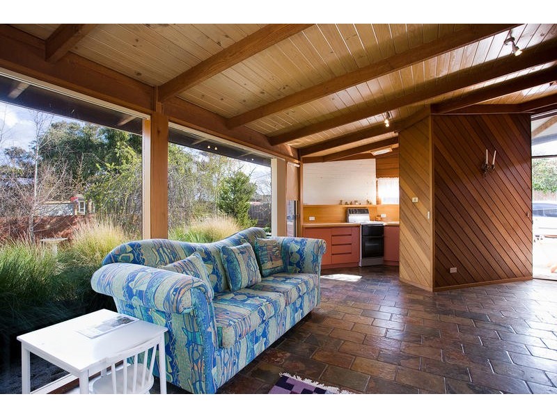 28 PRICE STREET, Torquay VIC 3228