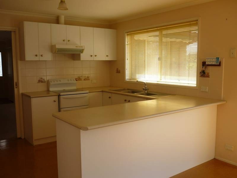 19 PARKSIDE CRESCENT, Torquay VIC 3228