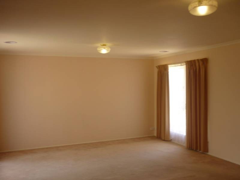 19 PARKSIDE CRESCENT, Torquay VIC 3228