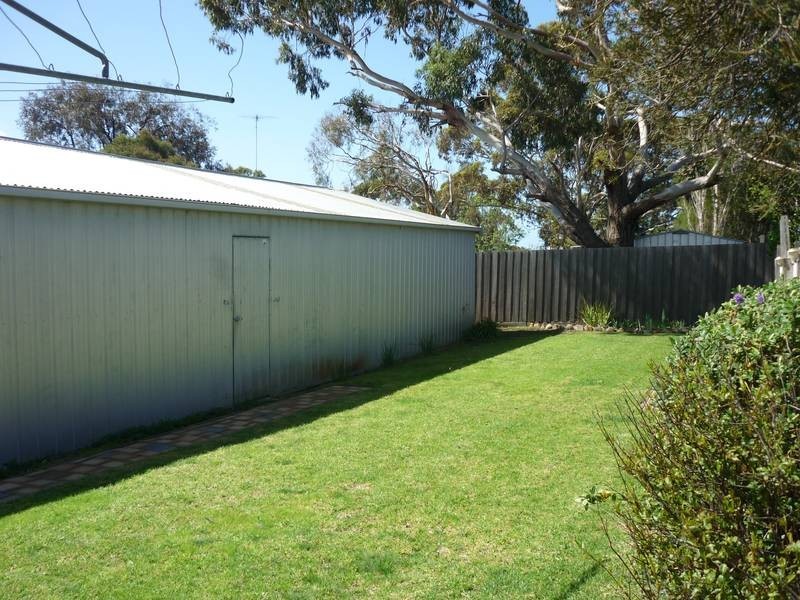 19 PARKSIDE CRESCENT, Torquay VIC 3228
