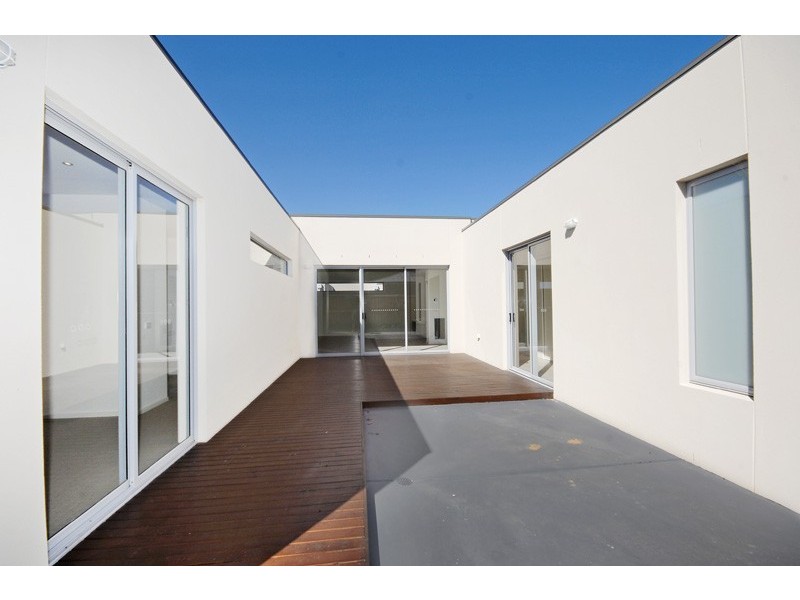 6 Fathom Drive, Torquay VIC 3228