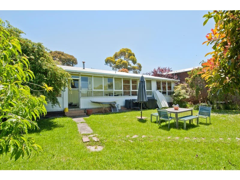 70 Fischer Street, Torquay VIC 3228